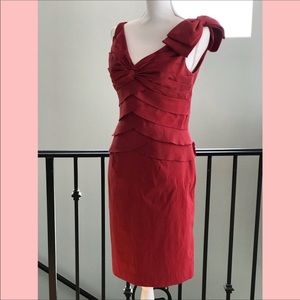 Adrianna Papell Tiered Cocktail Dress With Fancy Bow in Red Size 8